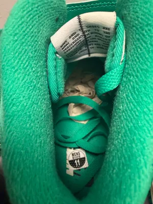 Nike Air Force 1 Mid ‘07 LV8 Split Green White Black DZ2554-100 Men’s 11 thumbnail 9