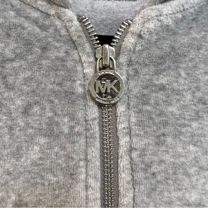 MICHAEL Michael Kors Gray Velour Hooded Sweatshirt Size Medium thumbnail 5