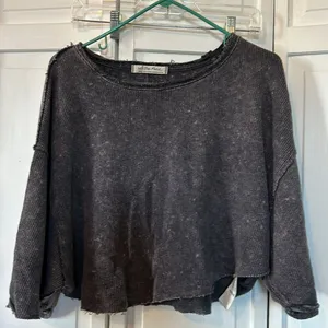 We the Free gray cropped sweater poncho - Size M thumbnail 8