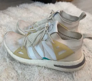 Adidas NMD R1 Sneakers thumbnail 1