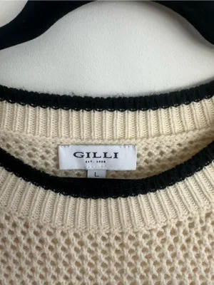 Gilli Cream Crochet Knit Top with Black Trim thumbnail 4