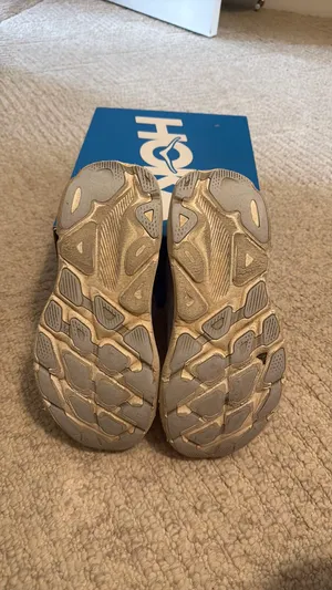 Hoka Clifton running shoes thumbnail 3