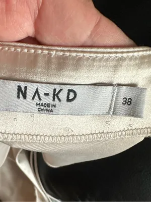 Na-Kd Satin Singlet Tank Crop Minimalist Neutral Top 38 thumbnail 4