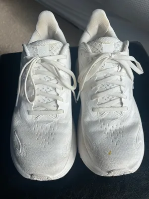 Hoka Clifton 10 Shoes thumbnail 1