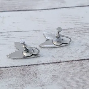 Vintage Screw On Earrings Arrow Shape - Fair Condition thumbnail 7
