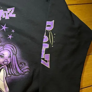 Bratz crewneck sweatshirt xl black purple thumbnail 3