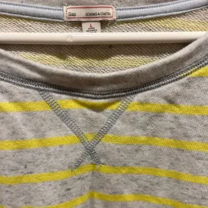 Gap Terry Cloth Crew Neck‎ Yellow and Gray Stripe Sweatshirt size Large thumbnail 2