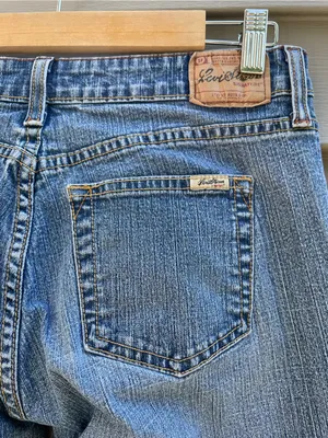 Y2K Levi's Strauss stretch low rise bootcut Women's Light Blue Flare Jeans thumbnail 3