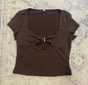 Brown Cut-Out Crop Top Shein short sleeve thumbnail 1