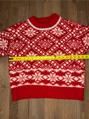 NWT Universal Thread Fair Isle Sweater XS Red White Snowflake Holiday Knit thumbnail 3