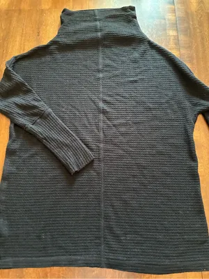 Free People We The Free Top Women XS Oversized Mock Neck Black thumbnail 2