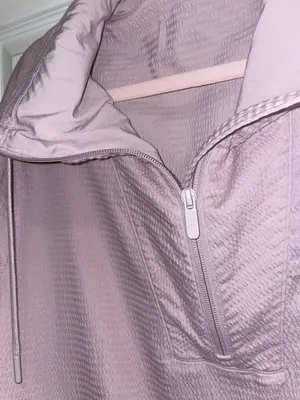 Lululemon Quarter-Zip Pullover thumbnail 4