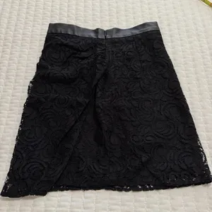 Zara Black Lace Mini Skirt With Faux Leather Waist Trim Detail Sz XS thumbnail 5