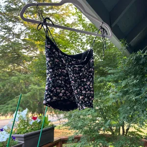 Abercrombie Black Floral Cross Back Crop Top thumbnail 4