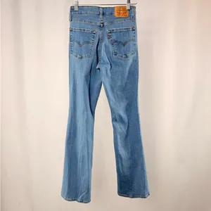 Levi's 725 High Rose Bootcut Jeans‎ in Blue Size 26 thumbnail 5
