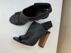Vince‎ Addie Winter Leather Peep Toe Ankle Strap Wood Block Heel Sandal Black thumbnail 12