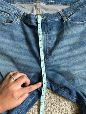 NWT Old Navy Mid-Rise O.G. Straight Jeans Casual Denim Classic Fall thumbnail 7