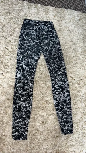 Lululemon Leggings 28” thumbnail 1