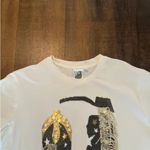 Queen of Sparkle Cowboy Boot Fringe Rhinestone Graphic Tee Cream Small thumbnail 3