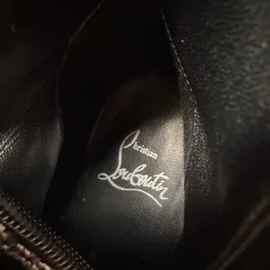 Christian Louboutin Alta Botta 100 Black Patent Bird Knee High Boots 38.5 thumbnail 11