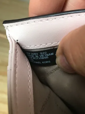 Michael Kors Wallet thumbnail 7