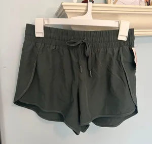 90 Degrees by Reflex shorts thumbnail 1