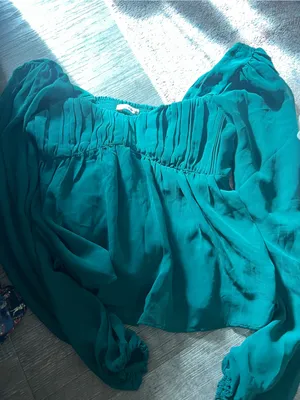 Abercrombie Women's green Long-Sleeve Peasant Blouse thumbnail 2