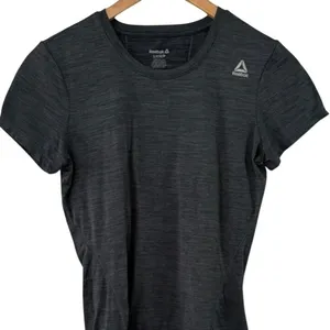 Reebok Womens Gray Space Dye Heathered‎ Short Sleeve Athletic T-Shirt Size Small thumbnail 2