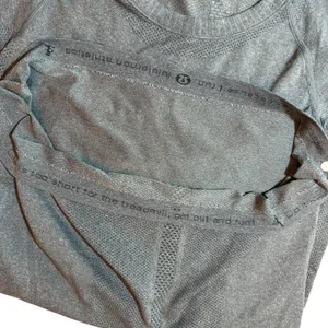 Lululemon Variegated Mesh Swiftly Tech Short Sleeve Top 6 Athleisure Workout‎ thumbnail 6