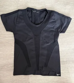 Nike Drifit Women's Black Short Sleeve Athletic Tee with Mesh Panels thumbnail 1