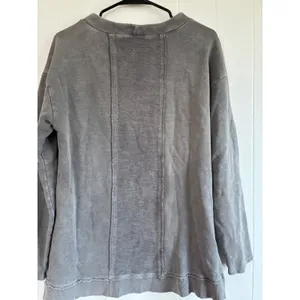 Pilcro Anthropologie Washed Grey Cotton Crew Neck Long‎ Sleeve Sweatshirt M thumbnail 4