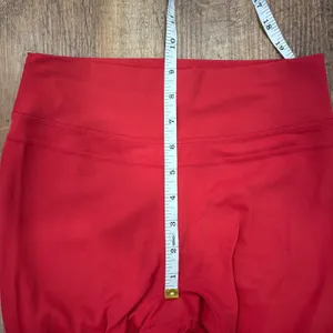 Red Athletic Leggings Scrunch Booty High Waist Sz M Gym Yoga Running Workout thumbnail 6