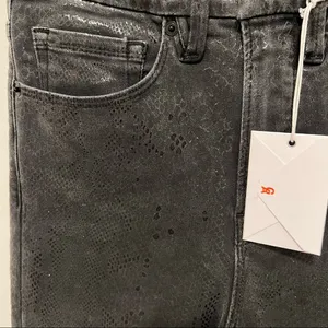 Good American Grey Snakeskin Metallic Coated High Rise Skinny Jeans NWT Grunge 0 thumbnail 4