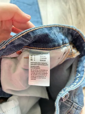 American Eagle Stretch Straight Leg Mom Jeans Medium Wash Denim Tapered Size 4 thumbnail 8
