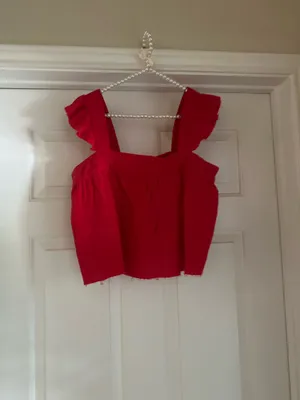 New In Solid Red Crop Top & Pants Set Size L thumbnail 2