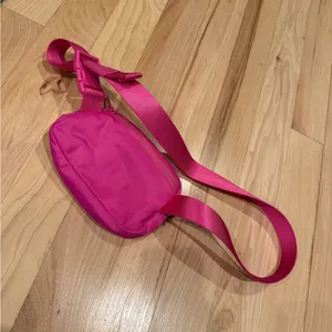 Lululemon Sonic Pink Belt Bag! thumbnail 2