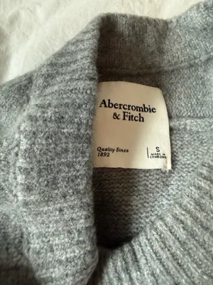 Abercrombie Madeline Wool Crew Sweater Gray thumbnail 4