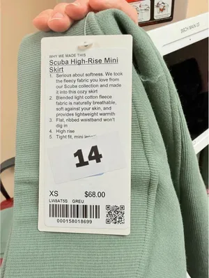 Lululemon Scuba High Rise Mini Skirt Green XS NWT Sweatpant Athleisure thumbnail 9