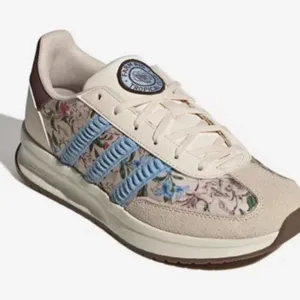 Adidas *Farm Rio sneakers. Size 7 thumbnail 1