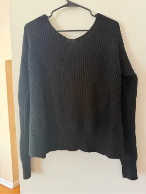 Black V-Neck Ribbed Knit Women's Sweater thumbnail 1