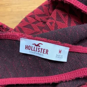 Hollister Fit & Flare Dress Womens Size Medium Red Geometric‎ Sleeveless Casual thumbnail 5
