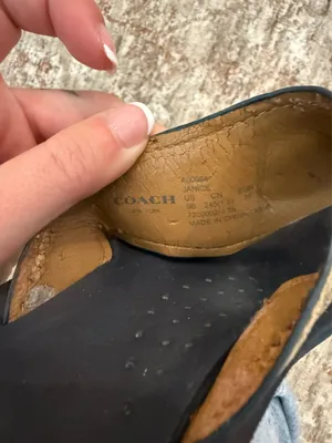 Coach Flip-Flops thumbnail 3
