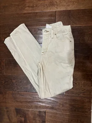 Good American 90s icon jeans in bone thumbnail 4