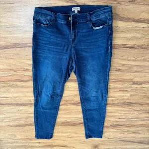 Juicy Couture Los Angeles Skinny Jeans Dark Wash Stretch Denim Size 12 RN123475‎ thumbnail 2
