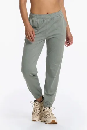 Vuori boyfriend joggers thumbnail 6
