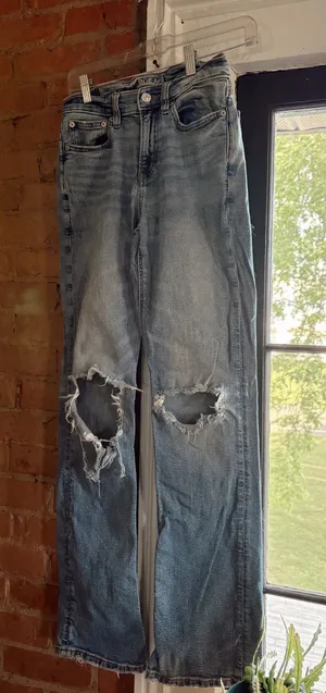 American Eagle Jeans thumbnail 1