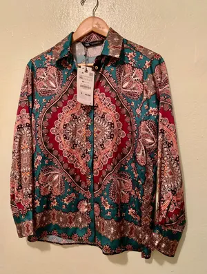 Colorful Top thumbnail 1