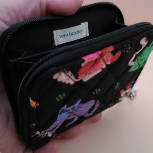 Vera‎ Bradley Herding Cats Small Zip Around Wallet Black Cat Print Quilted NWT thumbnail 3
