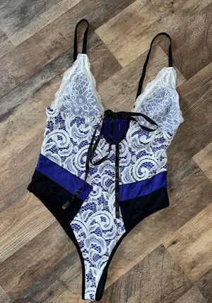 Lace Cami Bodysuit Purple Size M thumbnail 1