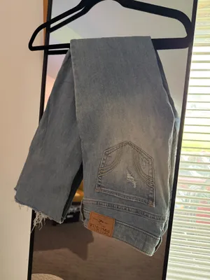 Hollister Light Blue Distressed Low-Rise Straight Jeans thumbnail 4
